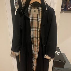 Burberry Trenchcoat